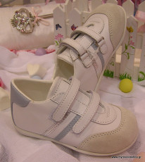 Παπούτσι για αγόρι il padrino ΛΕΥΚΟ ΝΟ 21 Αρχική τιμή 75,00 euro Τελική 55,00 euro