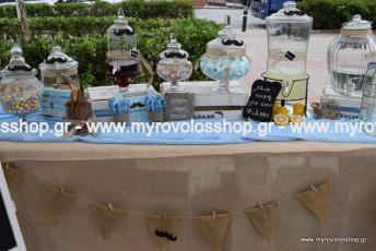 Στήσιμο Τέντας με Τραπέζι Βιβλίου Ευχών με Κεράσματα και Γλυκά - Candy Bar, μαζί με Λεμονάδα - Βυσσινάδα και Νερό, σε συνδιασμό με την παρουσίαση των μπομπονιέρων, οργάνωση και διακόσμηση βάπτισης ΜΥΡΟΒΟΛΟΣ στην Αγία Αικατερίνη στο Ίλιον, Θέμα Μουστάκι, αγια Αικατερίνη στο Ίλιον