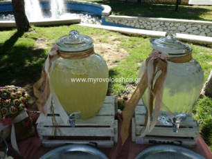 Candy Bar and Lemonade Bar, Τραπέζι Βιβλίου Ευχών, Παρουσίαση Μπομπονιέρων Βάπτισης, κεράσματα και γλυκά βάπτισης, Οργάνωση από το κατάστημά μας ΜΥΡΟΒΟΛΟΣ, εκκλησία Προφήτης Ηλίας στην Αγία Βαρβάρα