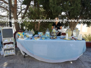 Candy Bar and Lemonade Bar, Τραπέζι Βιβλίου Ευχών, Παρουσίαση Μπομπονιέρων Βάπτισης, κεράσματα και γλυκά βάπτισης, Οργάνωση από το κατάστημά μας ΜΥΡΟΒΟΛΟΣ, εκκλησία Άγιος Γεώργιος στο Δάσος Χαιδαρίου